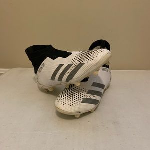 Adidas Predator 20.3 laceless soccer cleats